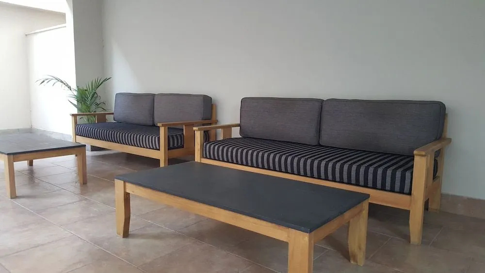 Reyes Apartment