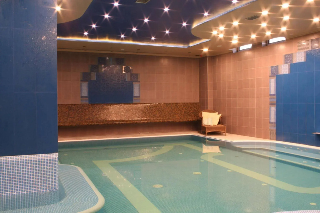 Golden Ball Club Hotel & Fitness