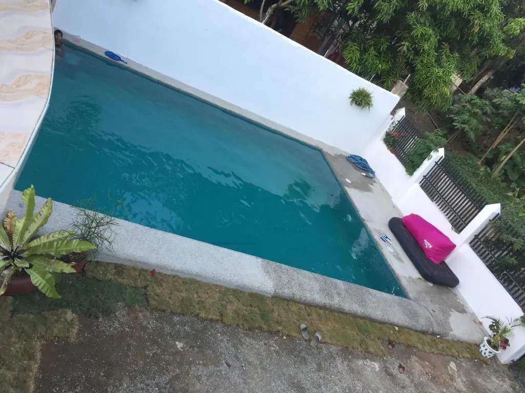 Larosa Hostel Puerto Princesa