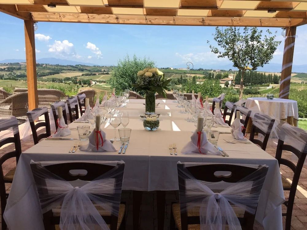 Quaint Holiday Home in Florence Tuscany With Swimming Pool