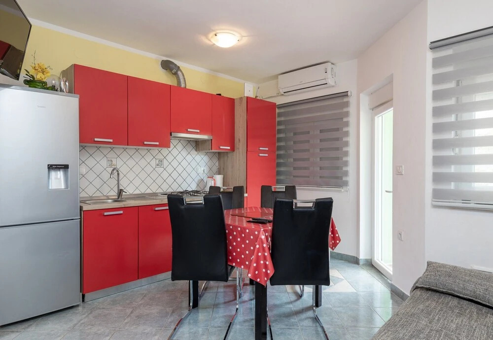 Apt Near N.park Paklenica 2 Few Mt Sea