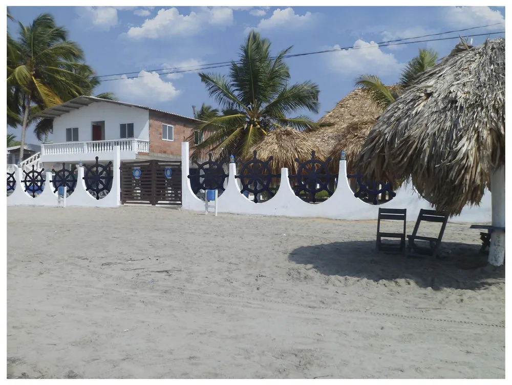 Alojamiento PLAYA DORADA Coveñas