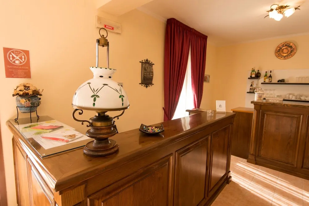 Albergo Della Corte