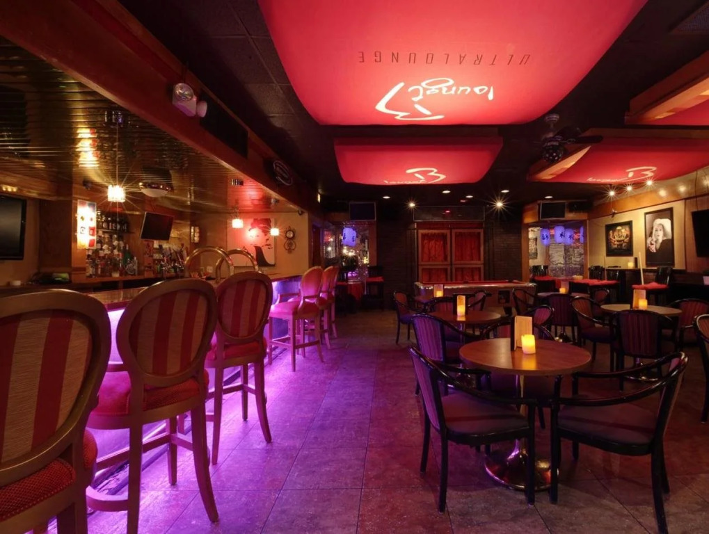Brentwood Inn & Garden