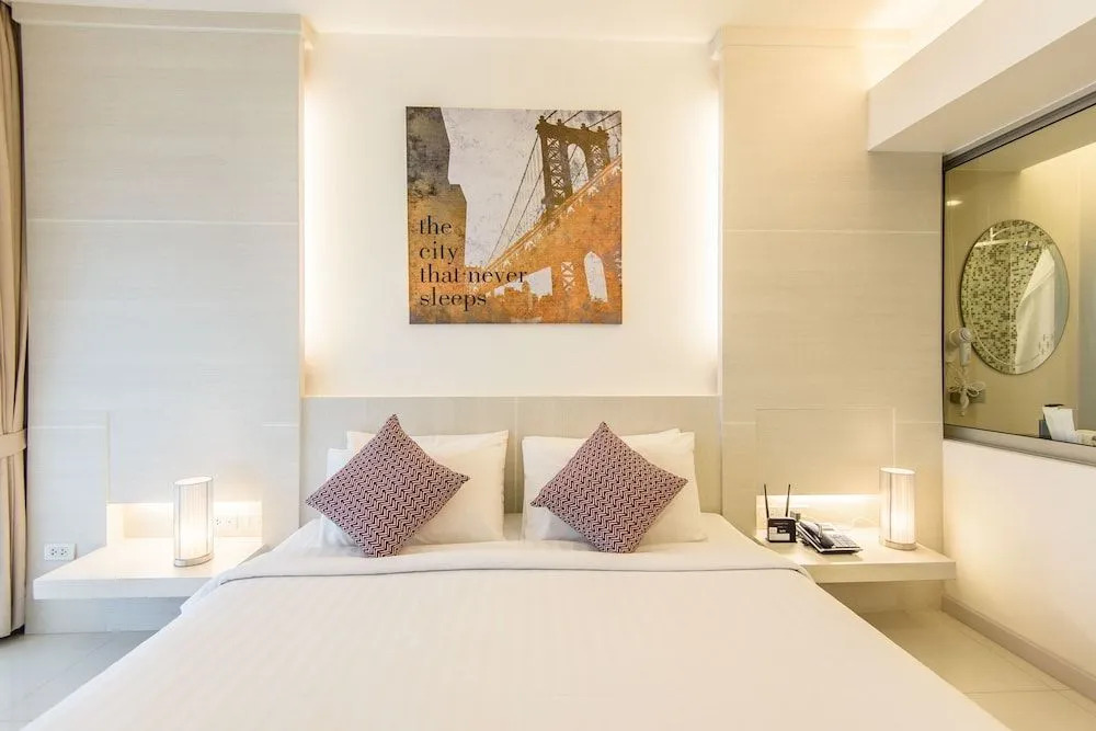 Roomromo By Rompo
