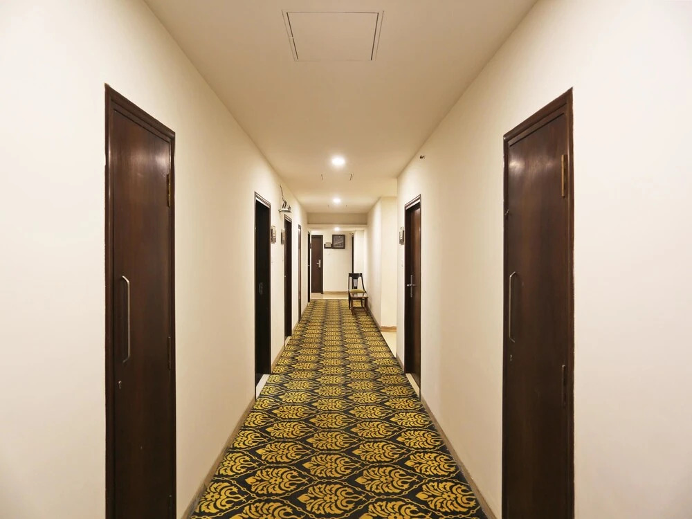 Capital O 2827 Hotel Aditya