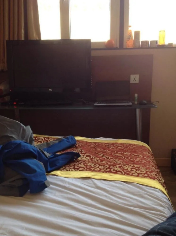 City Homeland Hotel (Taiyuan Liuxiang Food Street Zhonglou Street)