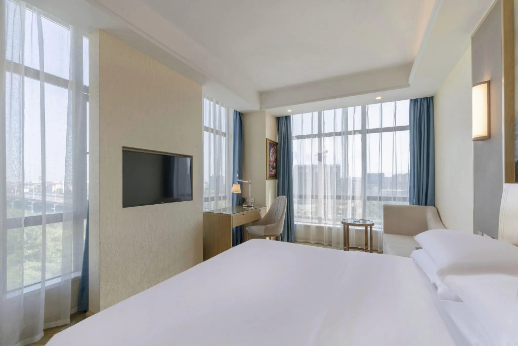Vienna International Hotel