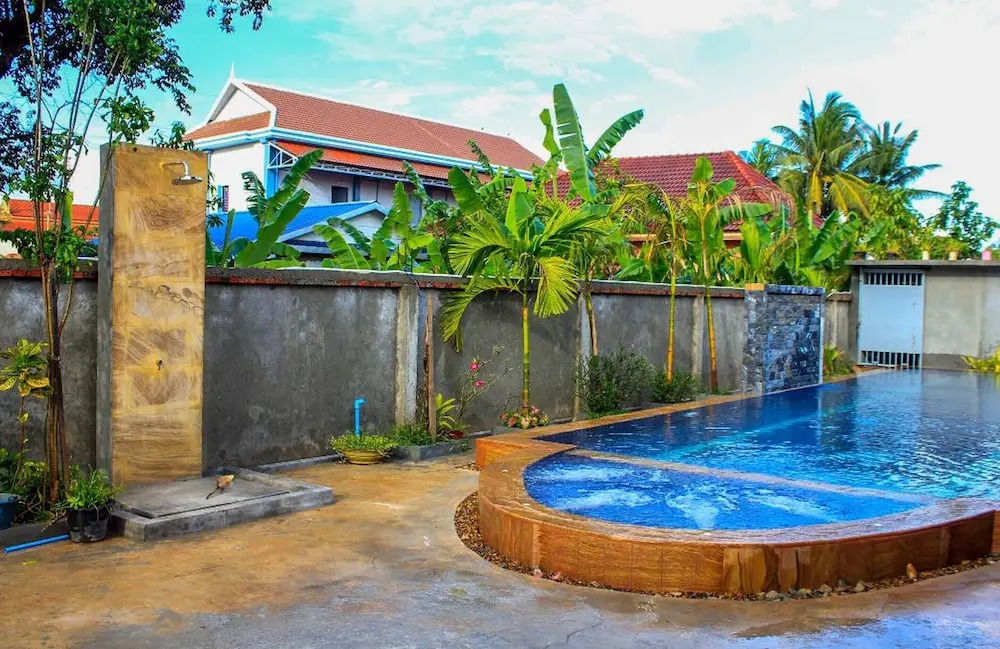 Villa Theara