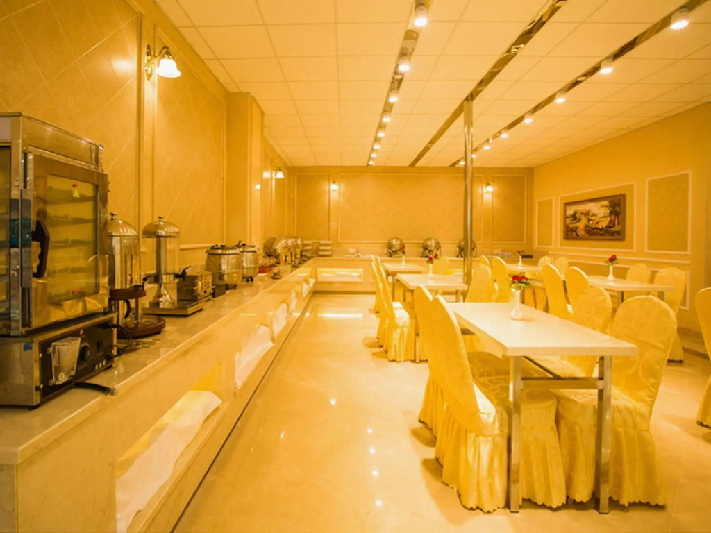 Vienna International Hotel Shanghai Pudong New District Dishui Lake Univeristy City
