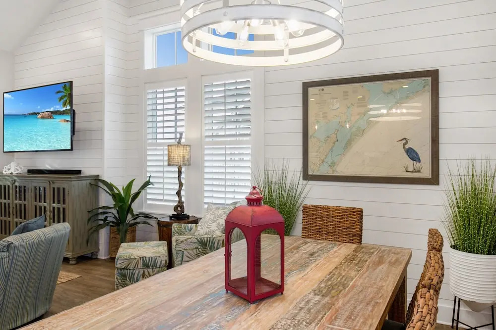 New Listing! New : Pool, Golf Cart, Near Beach 4 Bedroom Home