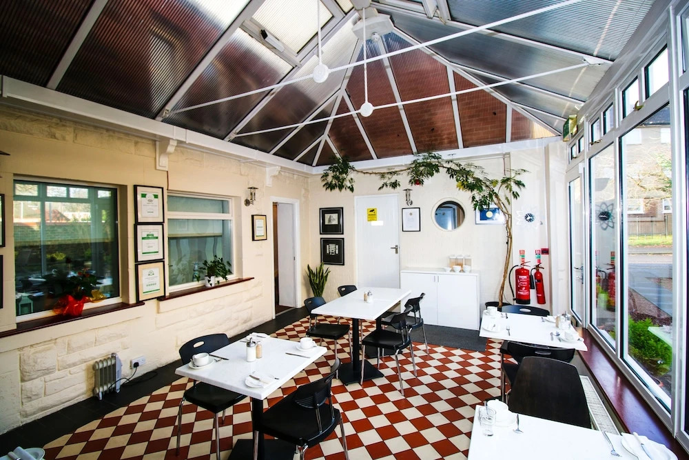 Glasgow Guest House