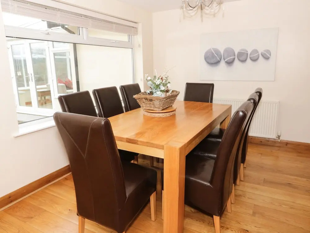 Bryn Derw Holiday Cottage