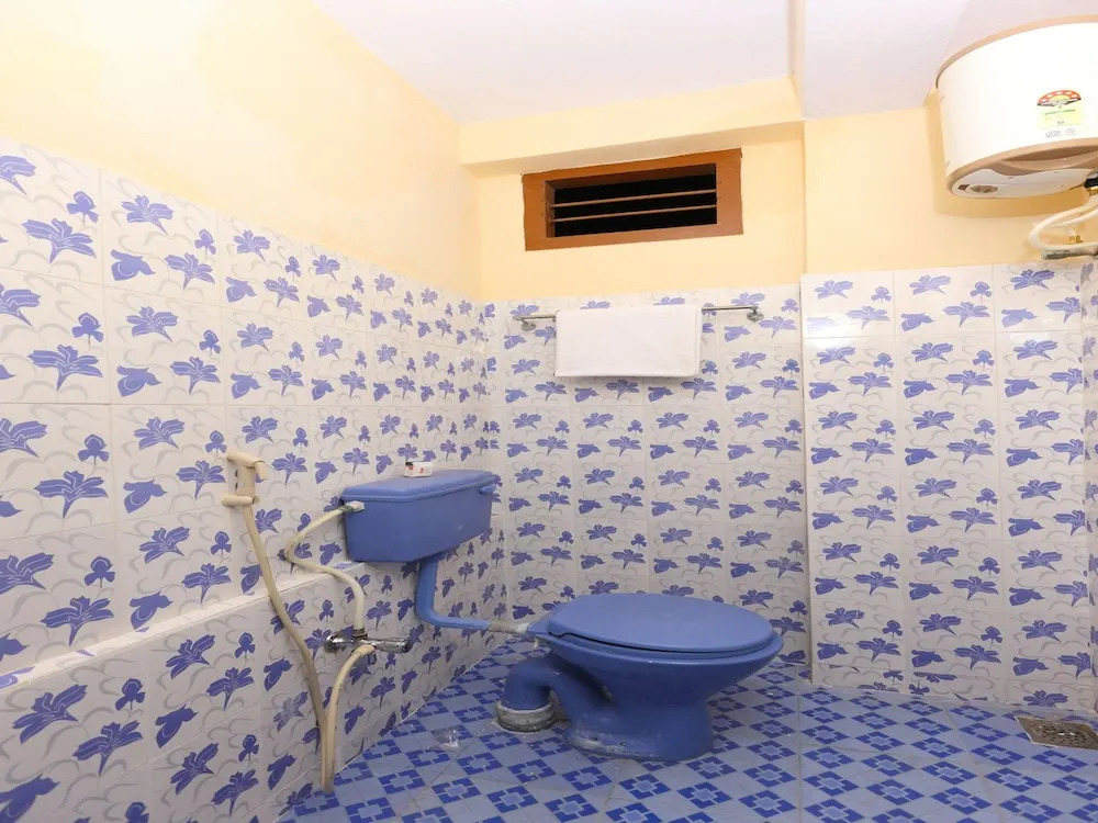 OYO 15128 Home Elegant 2BHK Near Boat House