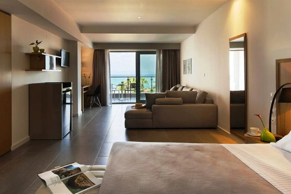 Ostria Sea Side Hotel