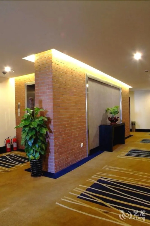 Shenzhou Travel Dalian Hotel