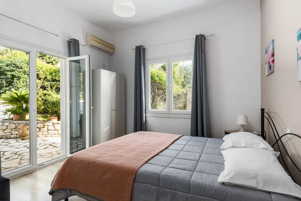Katerina Horizon Apartments by Konnect - 1,8km from Ipsos beach