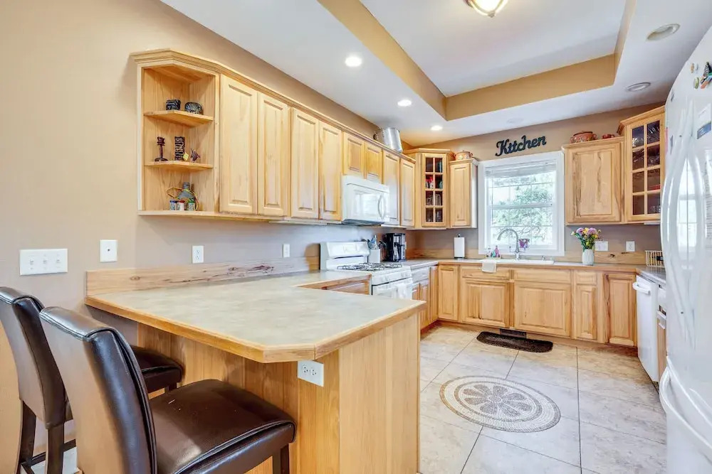 2 Mi to Lake Estes: Home w/ Deck & Grill