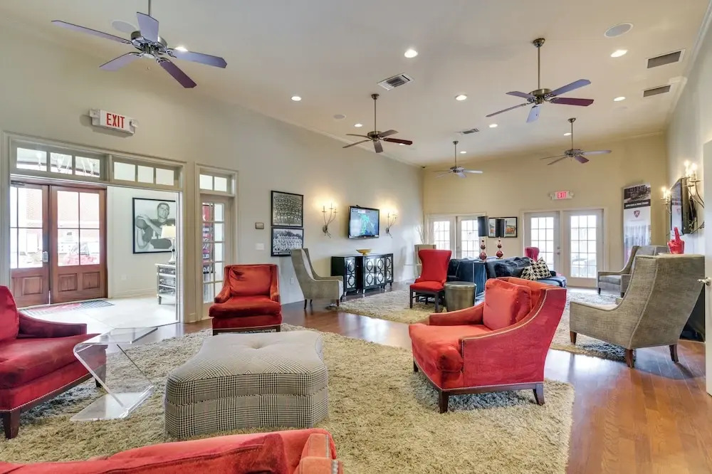 Tuscaloosa Condo Rental: Near Bryant-denny Stadium