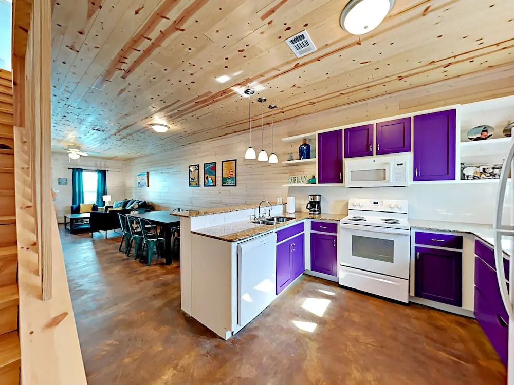 The Commons #602 - Three Bedroom Townhome