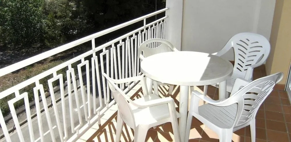 Apartamento familiar con terraza