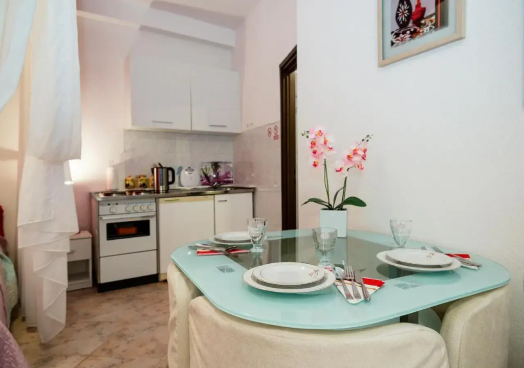 Studio apartman Mima