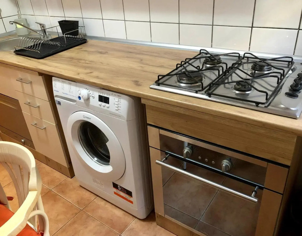 Cozy and Clean Apartment, near National Arena