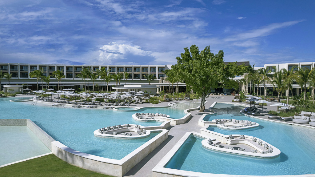 Zemi Miches Punta Cana All-Inclusive Resort, Curio by Hilton
