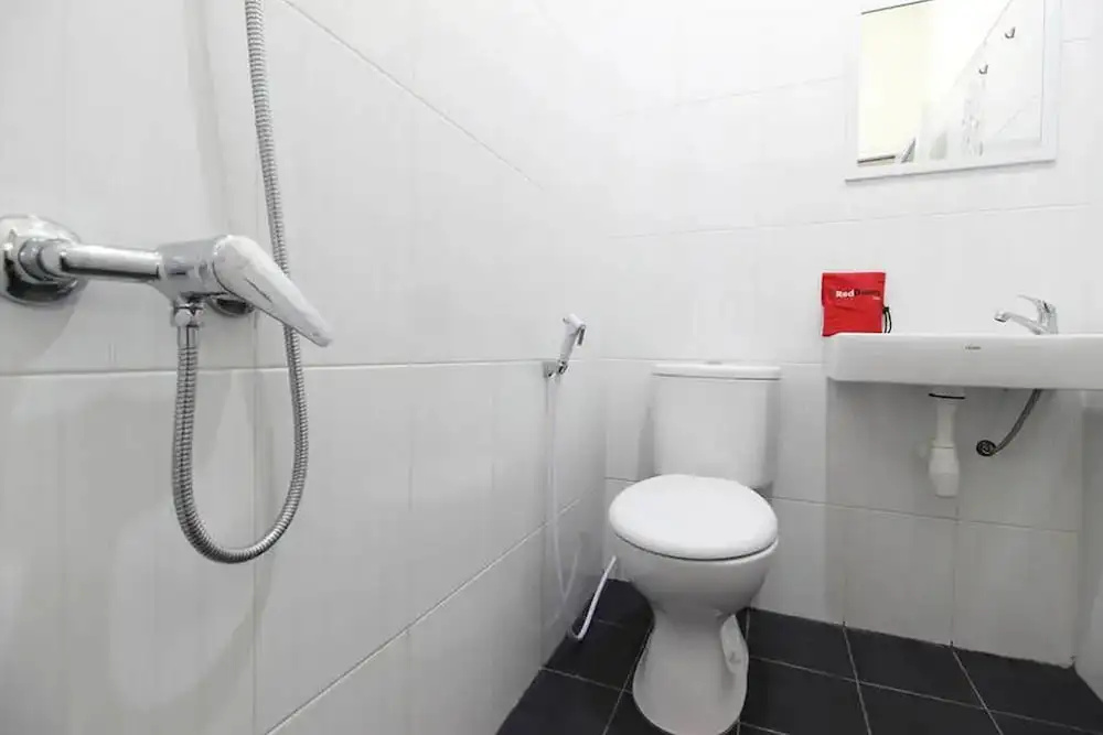 Sans Hotel Mataram Malioboro