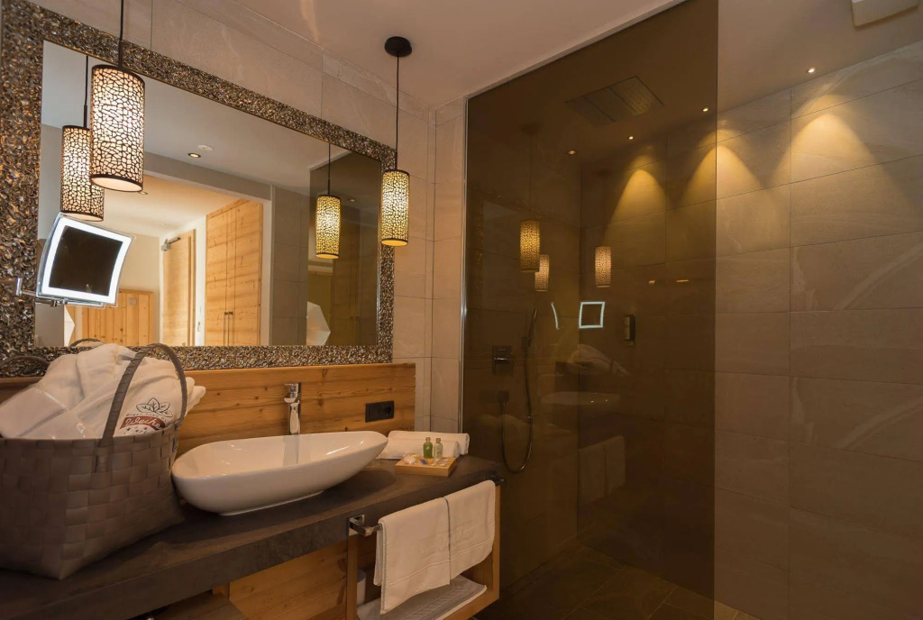 Hotel Weiher Green Lake