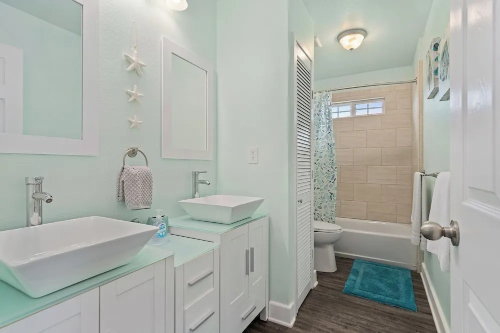 Casa de Rockport by Miss Kitty’s