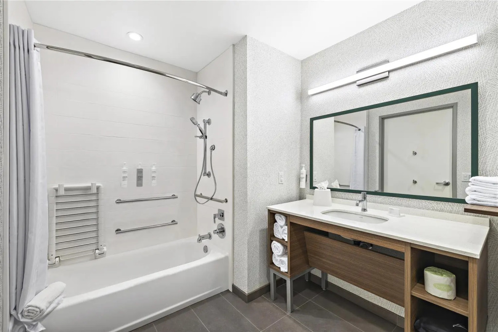 Home2 Suites by Hilton Riverside Downtown Convention Center