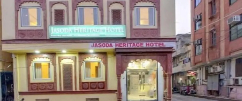 Jasoda Heritage Hotel Near Hawa Mahal