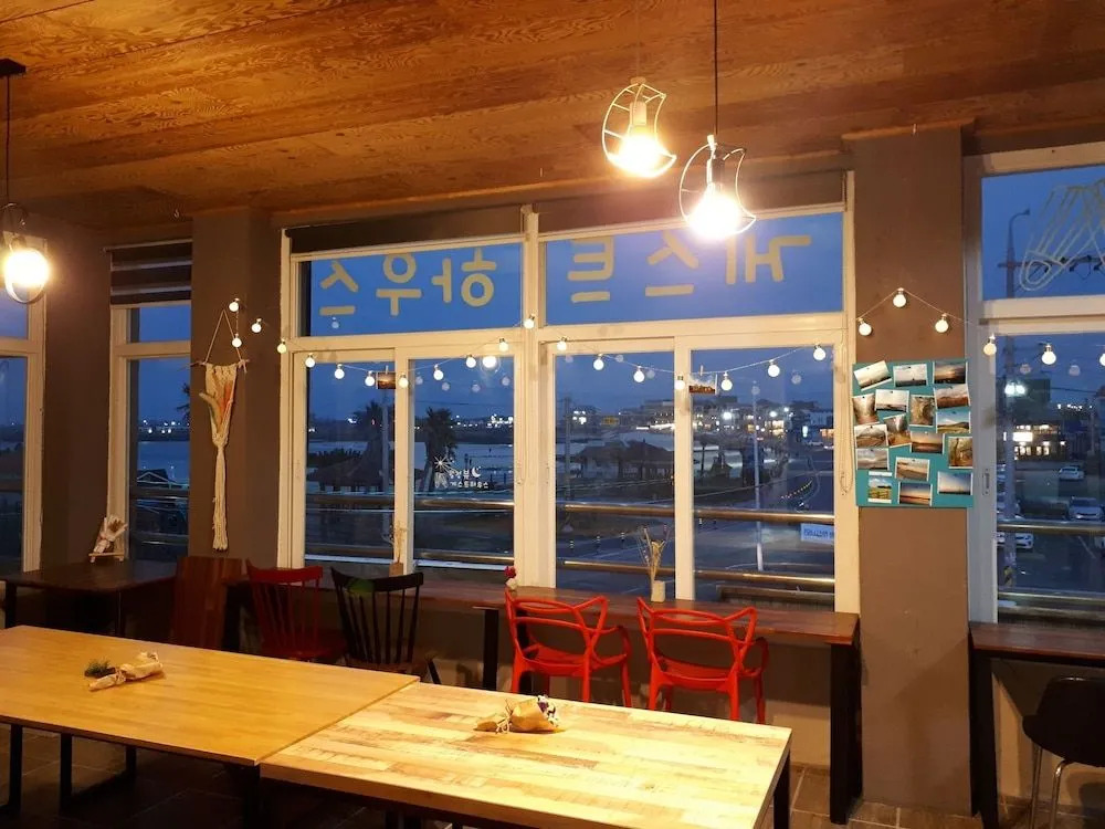 Woljeong view Guesthouse - Hostel