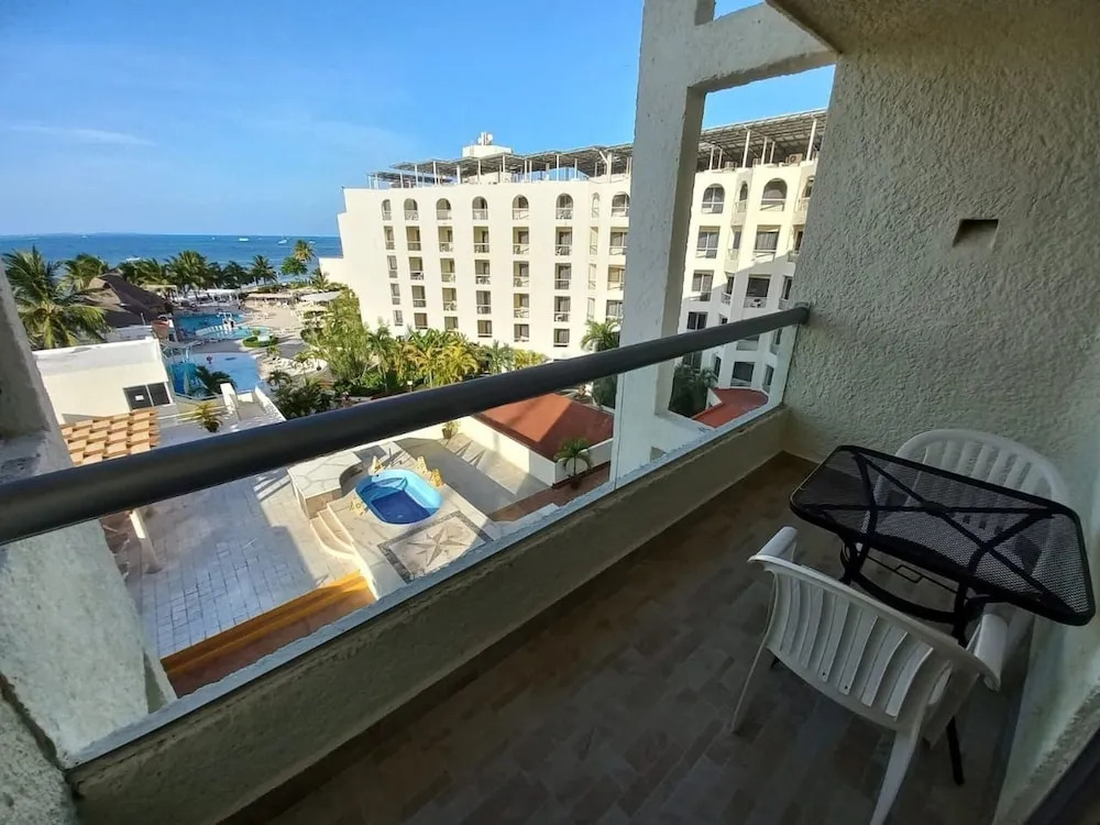 Hotel Zone Studio Inside Resort#02