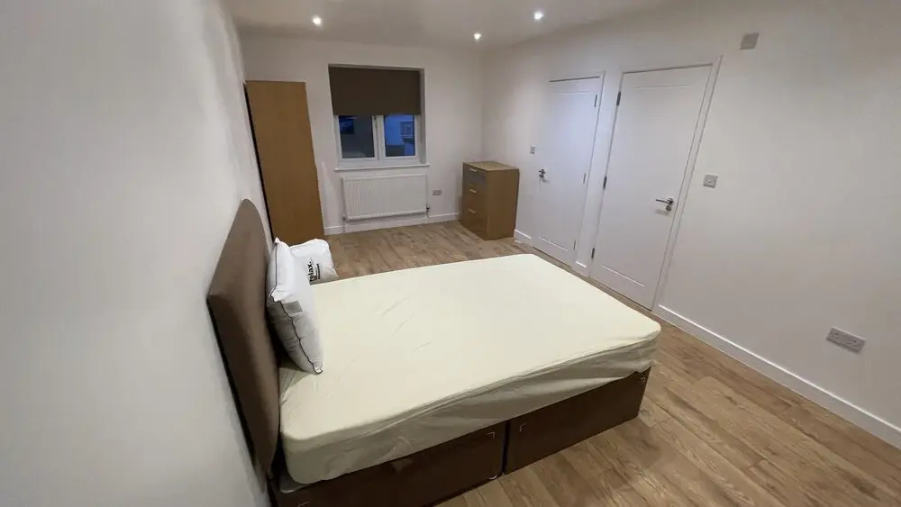 Beautiful 6 Bed House in Bexleyheath