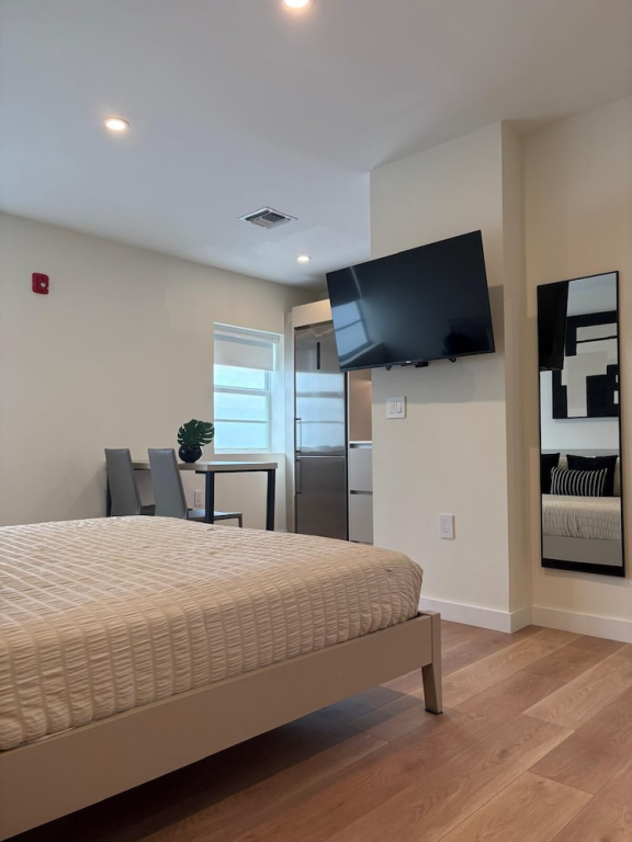 101 Wave Apartment