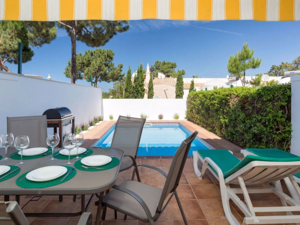 V2 GARRaO 650M FROM THE BEACH
