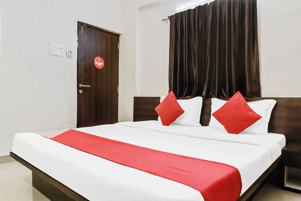 OYO 15456 Morya Hospitality