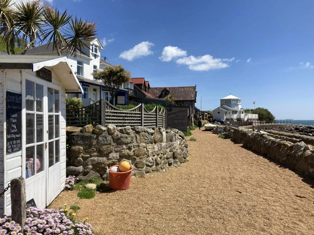 Sandpipers - Pet friendly
