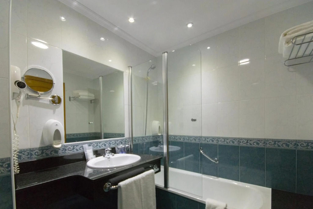 Hotel Spa Nanin Playa