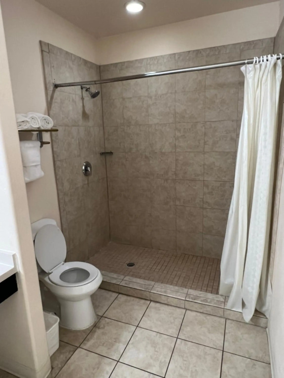 Sunchase Inn & Suites