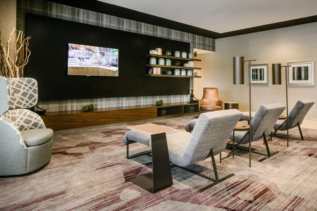 Courtyard by Marriott Omaha Bellevue at Beardmore Event Center