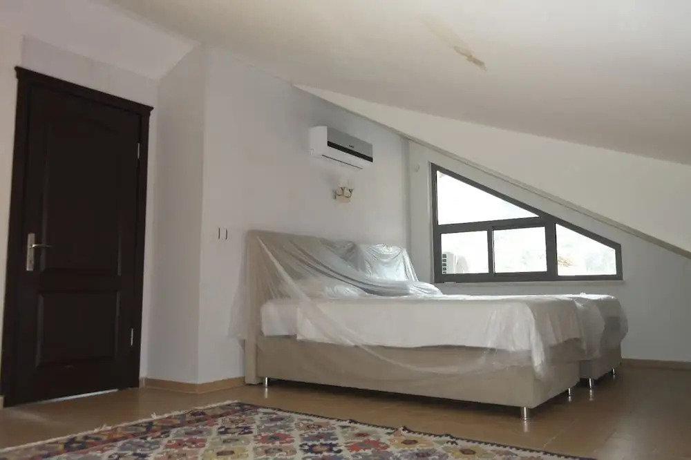 Villa with Private Pool in Icmeler