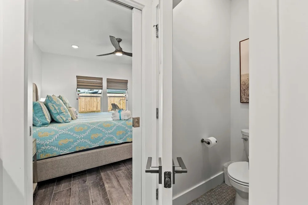 311 Le Grand Dr - Sunny Sands