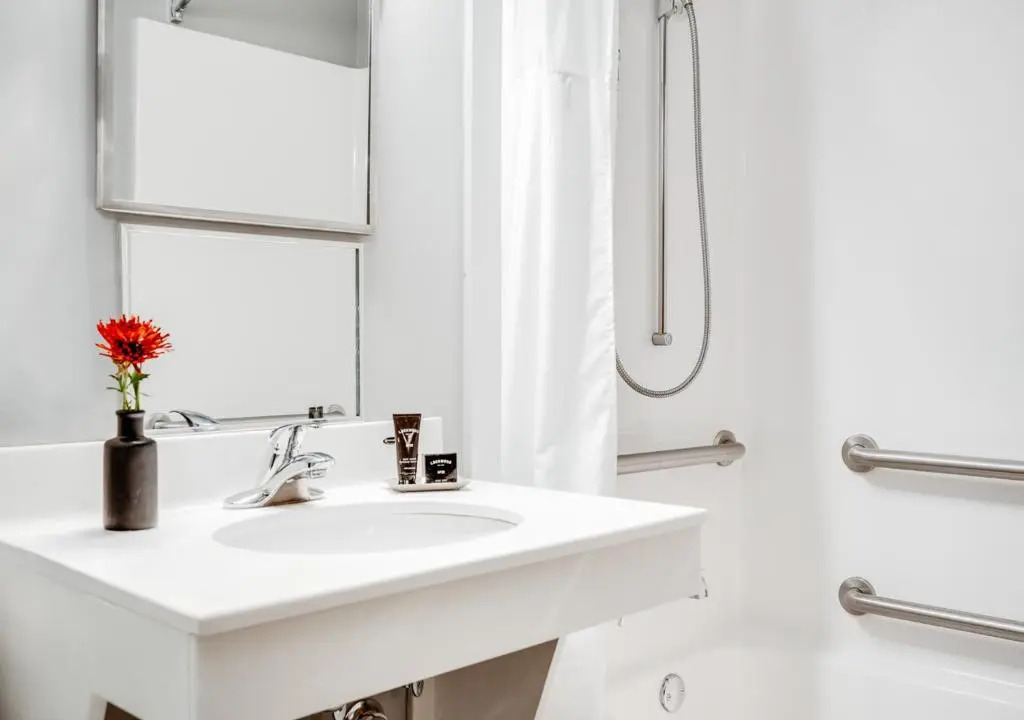Hotel One75