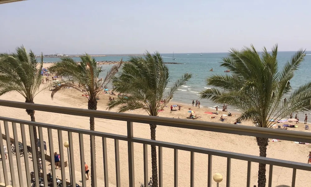Seaviews Vilanova Apartament