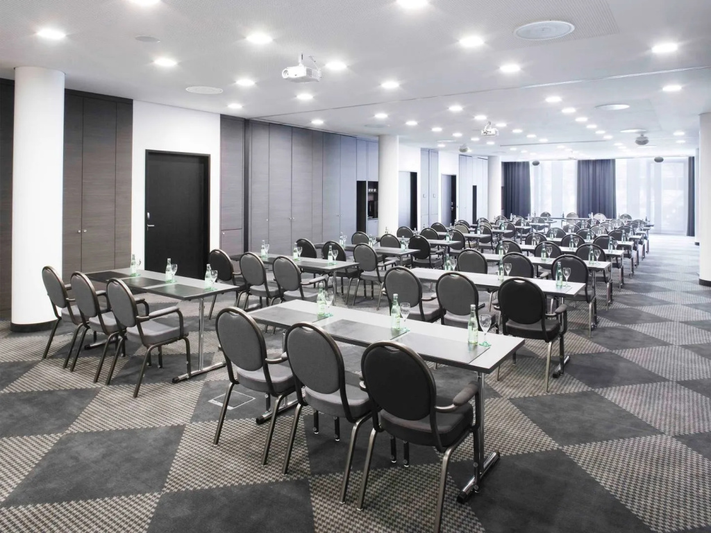 MÖVENPICK Hotel Stuttgart Airport