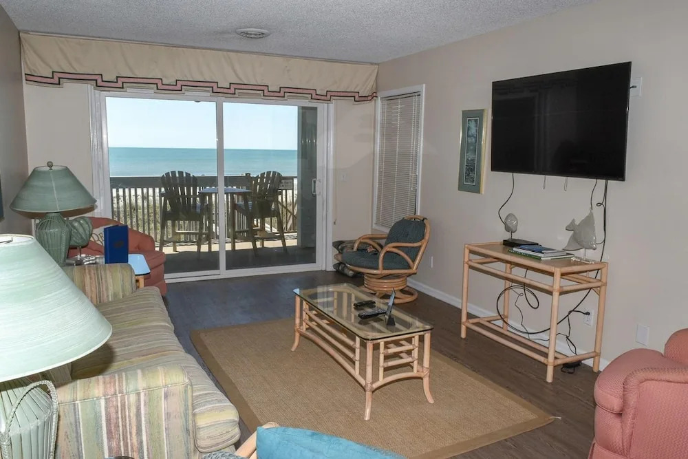 Sand Trap Villas B1 by Seaside Vacations