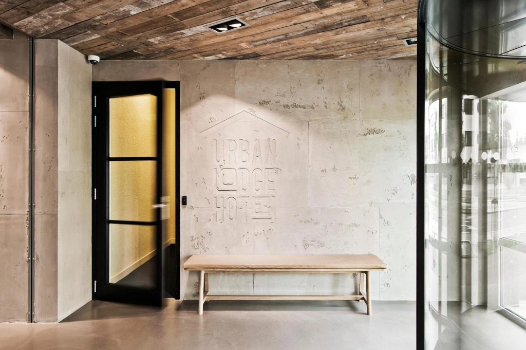 Urban Lodge Hotel
